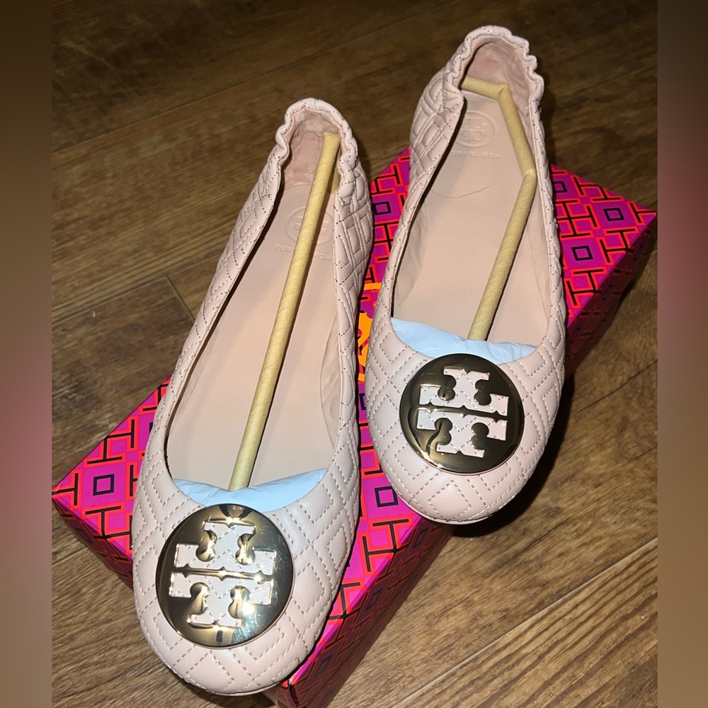 Brand new Tory ballet flats